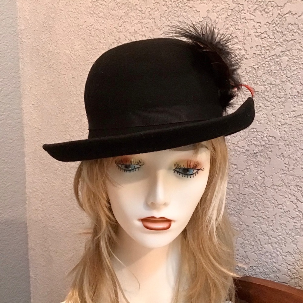 Sitting Pretty! 100%Wool Hat